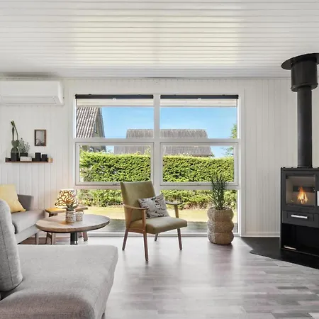 Stunning In With Wifi Holiday home Bogense